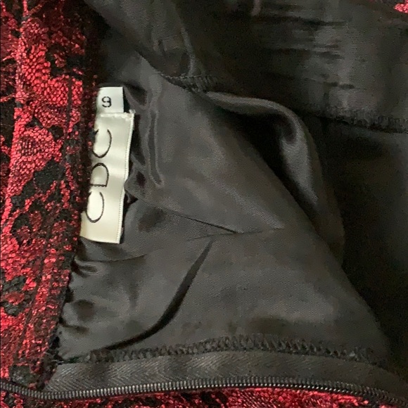 Red and black lace pants - Picture 4 of 4